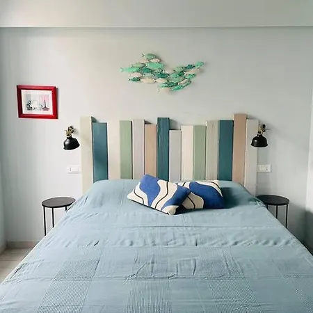 Holiday home Bluehouse