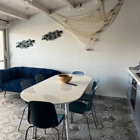 Bluehouse